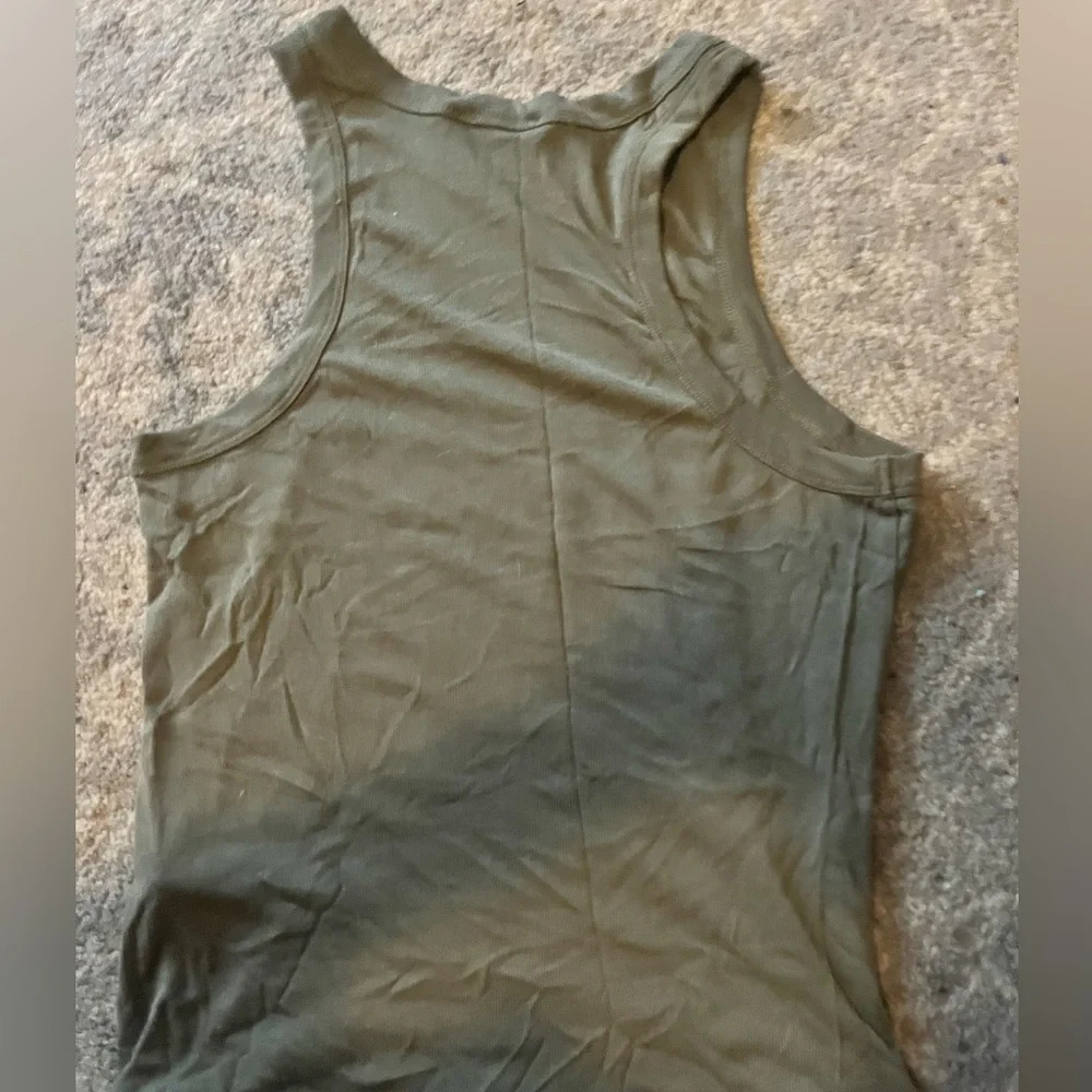 Good American Ribbed Tank - Picture 5 of 6